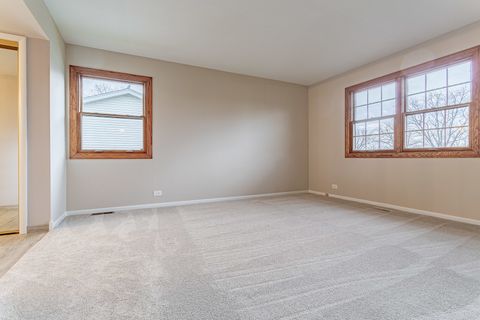 Tiny photo for 544 NORTHAMPTON Circle, Elk Grove Village, IL 60007 (MLS # 12610143)