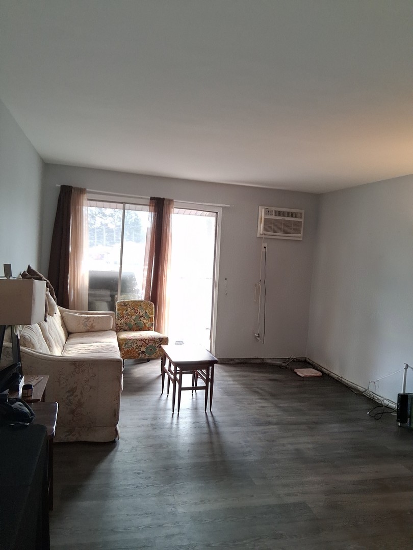 850 E Old Willow Road 218