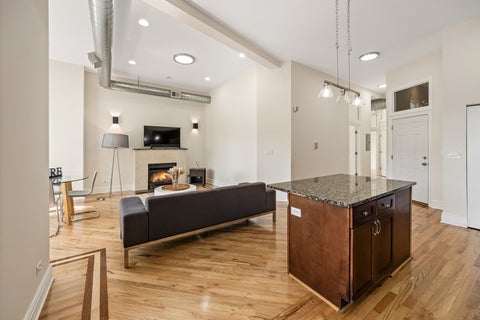 Tiny photo for 5016 S King Drive #1E, Chicago, IL 60615 (MLS # 12734432)