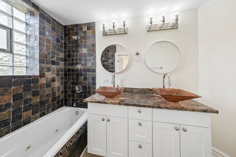 Tiny photo for 5016 S King Drive #1E, Chicago, IL 60615 (MLS # 12734432)