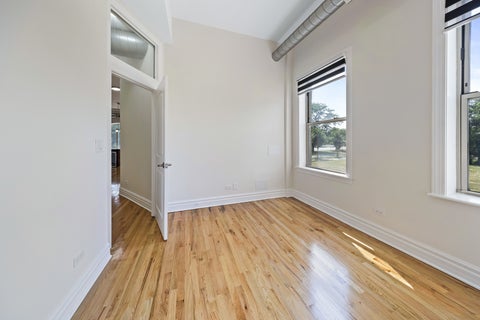 Tiny photo for 5016 S King Drive #1E, Chicago, IL 60615 (MLS # 12734432)