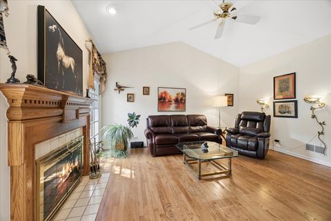 Tiny photo for 11331 W Monticello Place, Westchester, IL 60154 (MLS # 12624727)