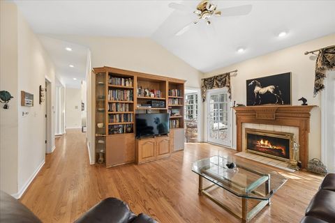 Tiny photo for 11331 W Monticello Place, Westchester, IL 60154 (MLS # 12624727)