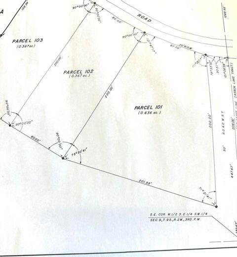 Tiny photo for 138 Worthen Road, Murphysboro, IL 62966 (MLS # EB460379)