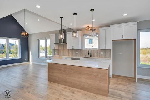 Tiny photo for 16441 Kayla Drive, Lemont, IL 60439 (MLS # 12550079)