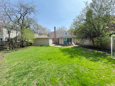 Tiny photo for 630 S Dryden Place, Arlington Heights, IL 60005 (MLS # 12348417)
