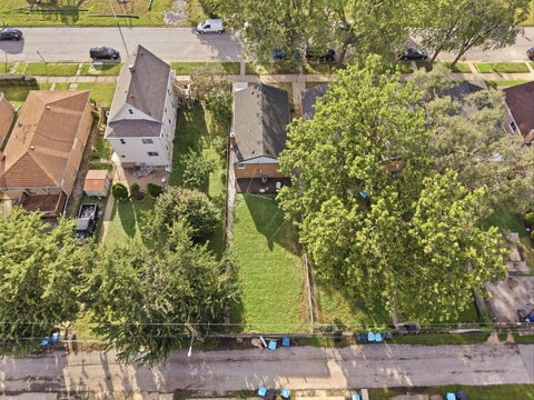 Tiny photo for 12343 S Lincoln Street, Calumet Park, IL 60827 (MLS # 12768541)