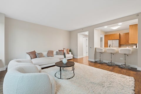 Tiny photo for 600 N Lake Shore Drive #807, Chicago, IL 60611 (MLS # 12716233)