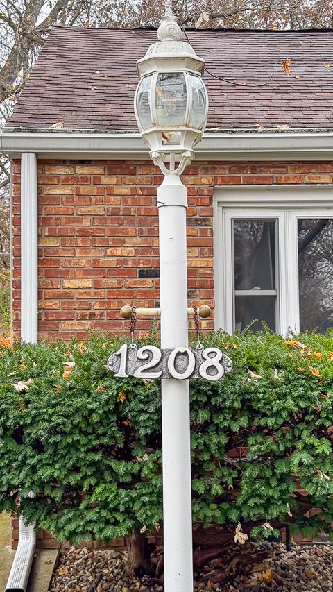 Tiny photo for 1208 Hillcrest Street, Normal, IL 61761 (MLS # 12522004)