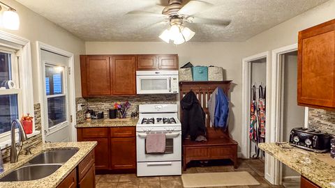 Tiny photo for 1208 Hillcrest Street, Normal, IL 61761 (MLS # 12522004)