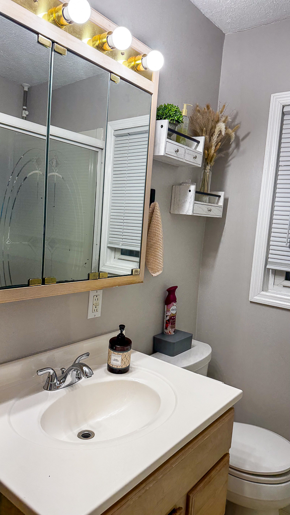 Normal, Illinois 61761, United States, 2 Bedrooms Bedrooms, ,1 BathroomBathrooms,Residential,Active,247546