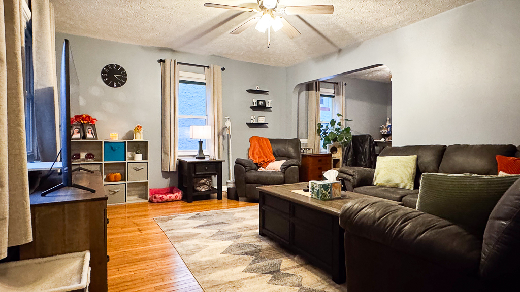 Normal, Illinois 61761, United States, 2 Bedrooms Bedrooms, ,1 BathroomBathrooms,Residential,Active,247546