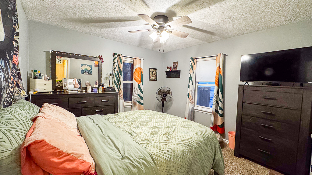 Normal, Illinois 61761, United States, 2 Bedrooms Bedrooms, ,1 BathroomBathrooms,Residential,Active,247546