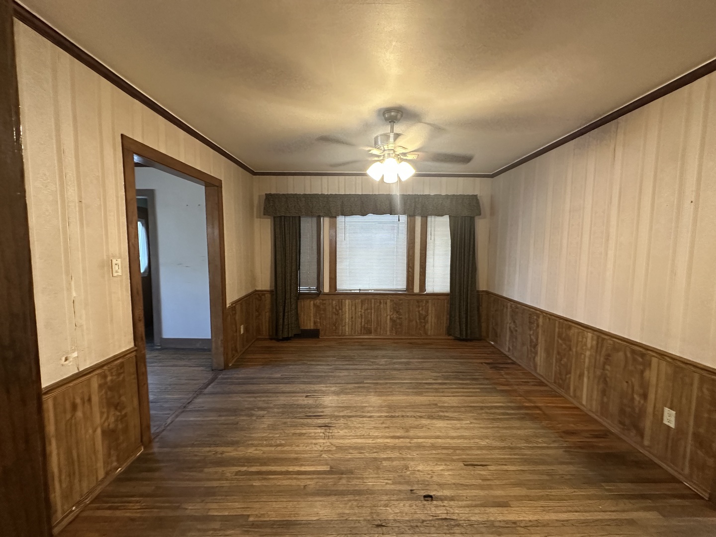 3424 Kenilworth Avenue