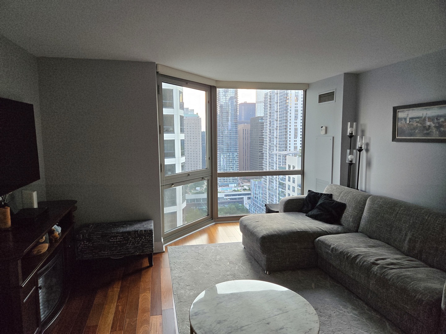 195 N HARBOR Drive 3207