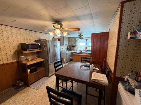 Tiny photo for 304 S Poplar Street, Onarga, IL 60955 (MLS # 12615869)