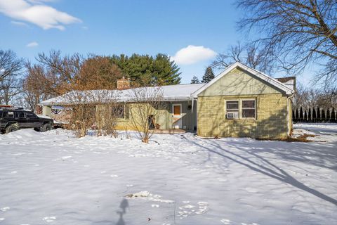 Tiny photo for 2388 Mcfarland Road, Rockford, IL 61108 (MLS # 12535403)