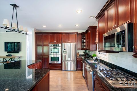 Tiny photo for 5209 Commonwealth Avenue, Western Springs, IL 60558 (MLS # 12501659)