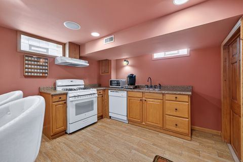 Tiny photo for 5012 N Busse Avenue, Chicago, IL 60656 (MLS # 12662167)