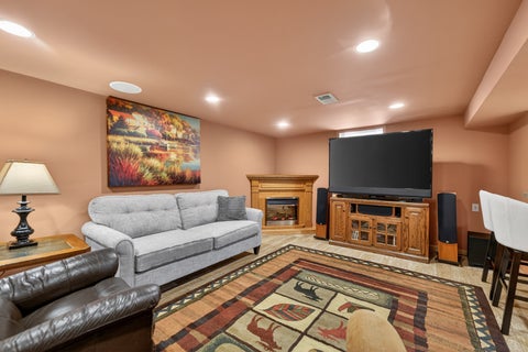 Tiny photo for 5012 N Busse Avenue, Chicago, IL 60656 (MLS # 12662167)
