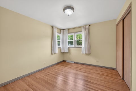 Tiny photo for 5012 N Busse Avenue, Chicago, IL 60656 (MLS # 12662167)