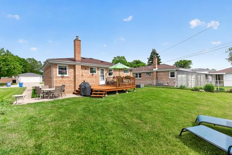 Tiny photo for 5012 N Busse Avenue, Chicago, IL 60656 (MLS # 12662167)