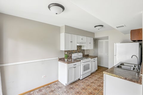Tiny photo for 1205 Quincy Court, Wheeling, IL 60090 (MLS # 12749177)