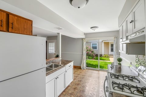 Tiny photo for 1205 Quincy Court, Wheeling, IL 60090 (MLS # 12749177)