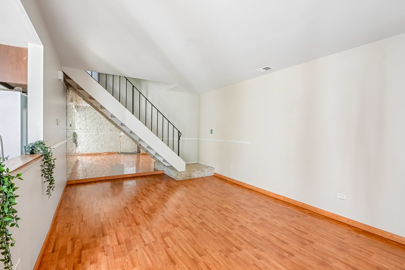 1205 Quincy Court