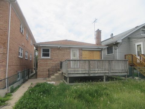 Tiny photo for 2311 N Natchez Avenue, Chicago, IL 60707 (MLS # 12370539)