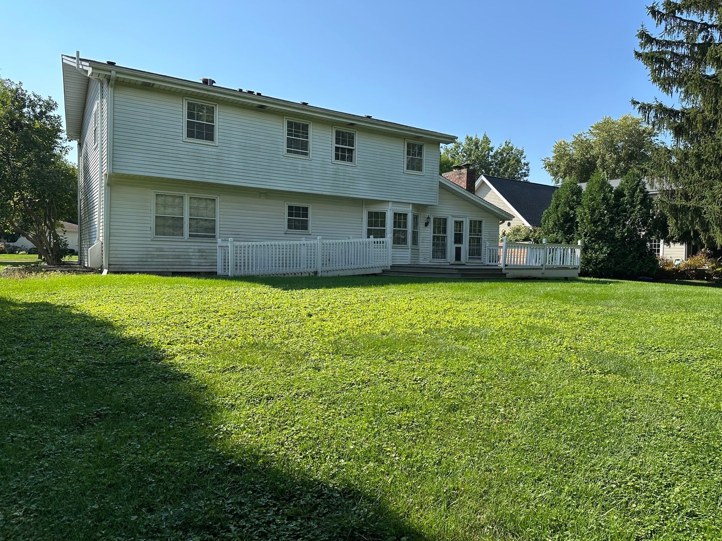 1225 Edward Road