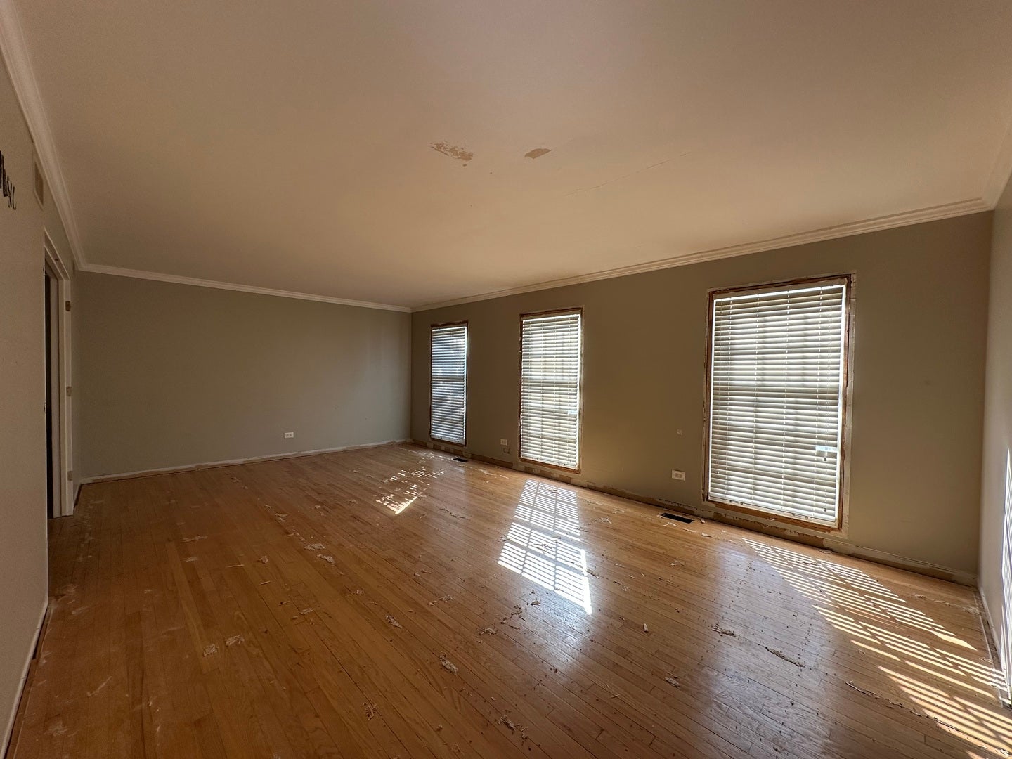 1225 Edward Road