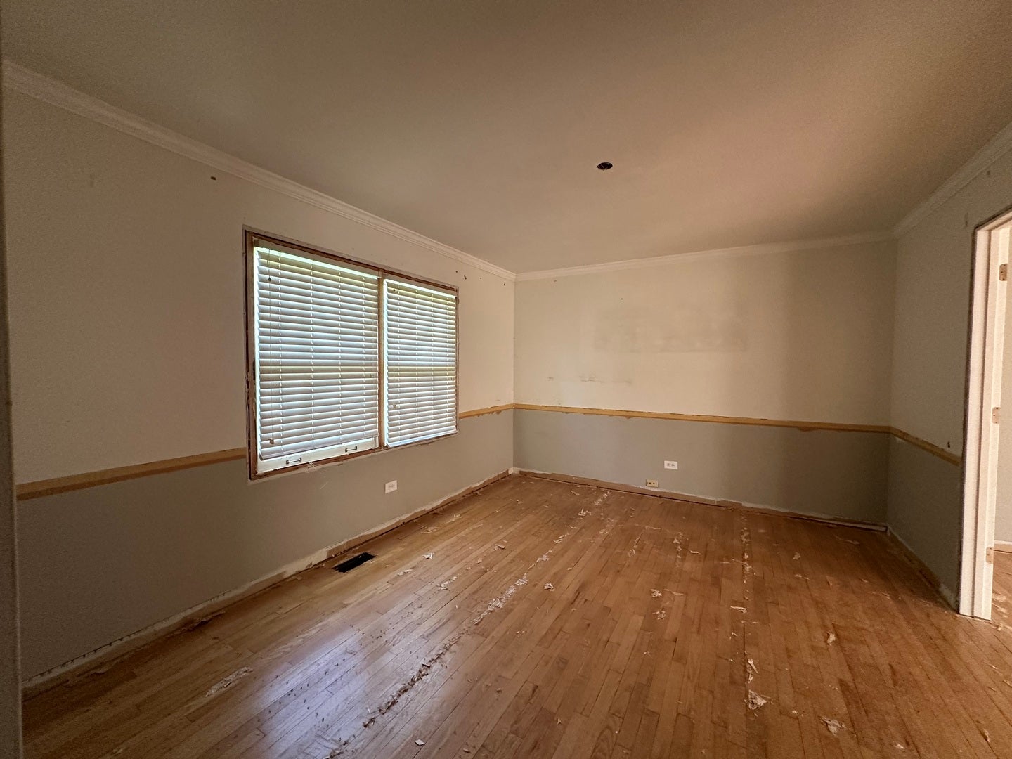 1225 Edward Road