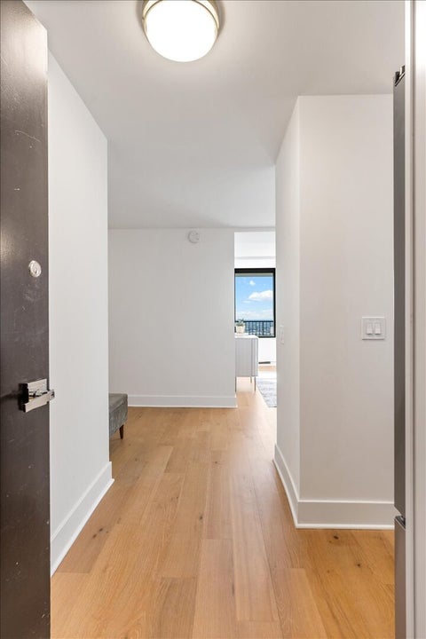 Tiny photo for 1560 N Sandburg Terrace #4003J, Chicago, IL 60610 (MLS # 12793887)