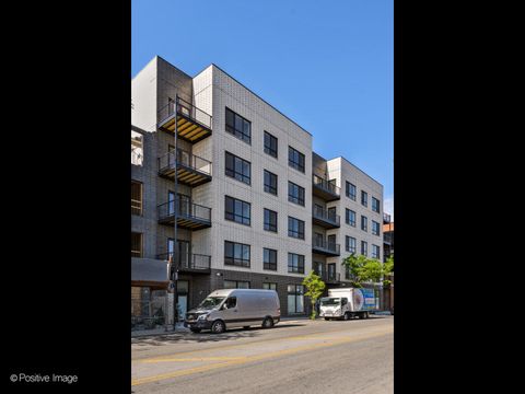 2139 W Madison Street Chicago IL 60612