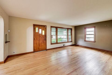 Tiny photo for 7232 W Oakton Street, Niles, IL 60714 (MLS # 12413608)