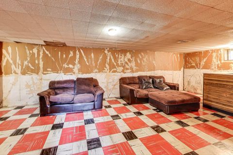 Tiny photo for 7232 W Oakton Street, Niles, IL 60714 (MLS # 12413608)