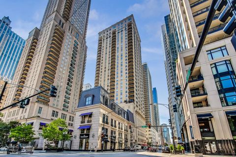 Tiny photo for 10 E Delaware Place #20A, Chicago, IL 60611 (MLS # 12499759)