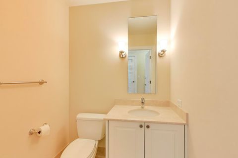 Tiny photo for 10 E Delaware Place #20A, Chicago, IL 60611 (MLS # 12499759)