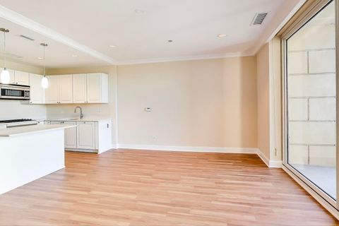 Tiny photo for 10 E Delaware Place #20A, Chicago, IL 60611 (MLS # 12499759)