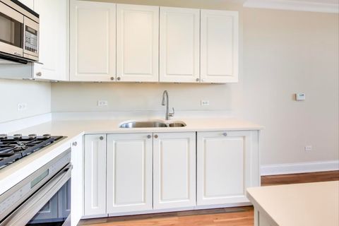 Tiny photo for 10 E Delaware Place #20A, Chicago, IL 60611 (MLS # 12499759)