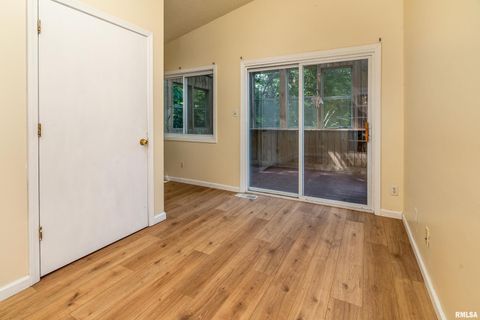 Tiny photo for 270 Contentment Road, Makanda, IL 62958 (MLS # EB459316)