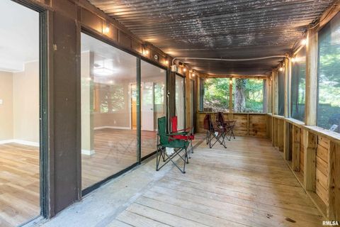 Tiny photo for 270 Contentment Road, Makanda, IL 62958 (MLS # EB459316)