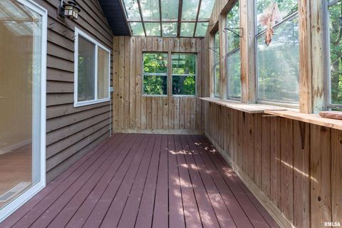 Tiny photo for 270 Contentment Road, Makanda, IL 62958 (MLS # EB459316)