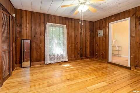 Tiny photo for 270 Contentment Road, Makanda, IL 62958 (MLS # EB459316)