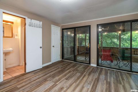 Tiny photo for 270 Contentment Road, Makanda, IL 62958 (MLS # EB459316)