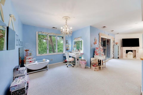 Tiny photo for 2017 Ammer Ridge Court #302, Glenview, IL 60025 (MLS # 12703834)