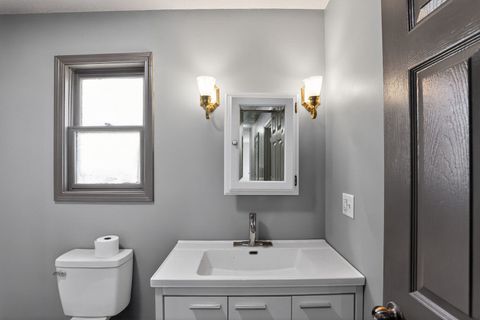 Tiny photo for 109 Illini Court, Vienna, IL 62995 (MLS # 12598003)