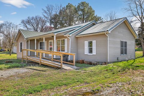 Tiny photo for 109 Illini Court, Vienna, IL 62995 (MLS # 12598003)