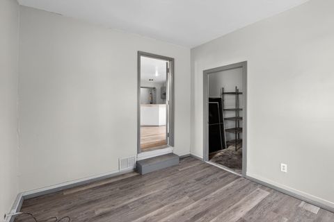 Tiny photo for 109 Illini Court, Vienna, IL 62995 (MLS # 12598003)